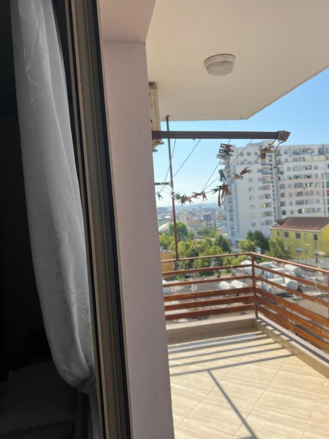 Flodril Appartment Durres Ngoại thất bức ảnh